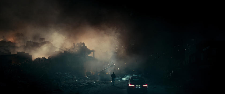 Something wicked awaits in the shadows in <i>The Cloverfield Paradox</i> (Photo: Netflix)