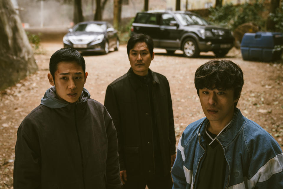 From left to right: Jung Hae-in, Kim Sung-kyun and Koo Kyo-hwan in D.P. (Photo: Netflix)