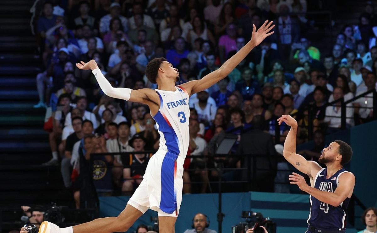 Crazy Steph Curry picture which encapsulated USA’s gold medal win over France