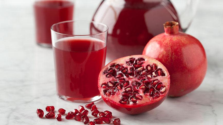Stuck in a can’t-be-bothered rut? Research shows drinking pomegranate juice every day can reduce stress levels, boost your mood and increase testosterone levels.