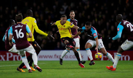 Soccer Football - Premier League - Watford vs West Ham United - Vicarage Road, Watford, Britain - November 19, 2017 Watford's Richarlison in action with West Ham United's Winston Reid Action Images via Reuters/Andrew Couldridge