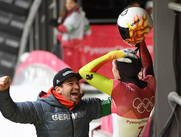 Im Skeleton dann die ersten deutschen Medaillen des Tages: Jacqueline Lölling sicherte sich Silber.