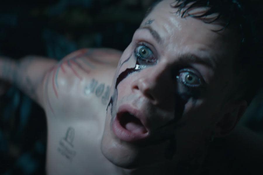 The Crow: Remake con Bill Skarsgård presenta su espectacular tráiler oficial