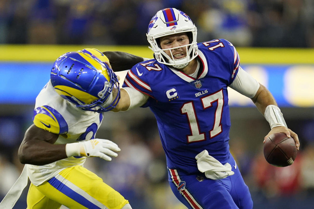 In first game trying to 'run it back,' Rams watch Bills run them into the  ground