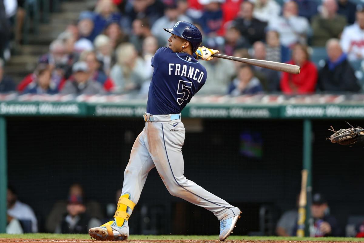 Padres All-Star infielder Jake Cronenworth fractures finger