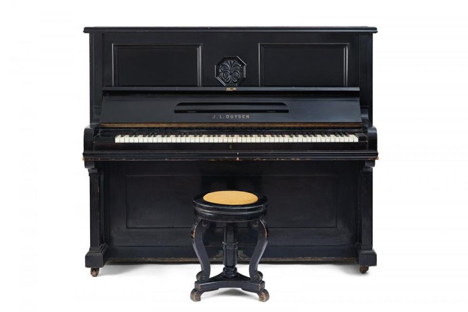 Piano that belonged to Margulies family from Chemnitz