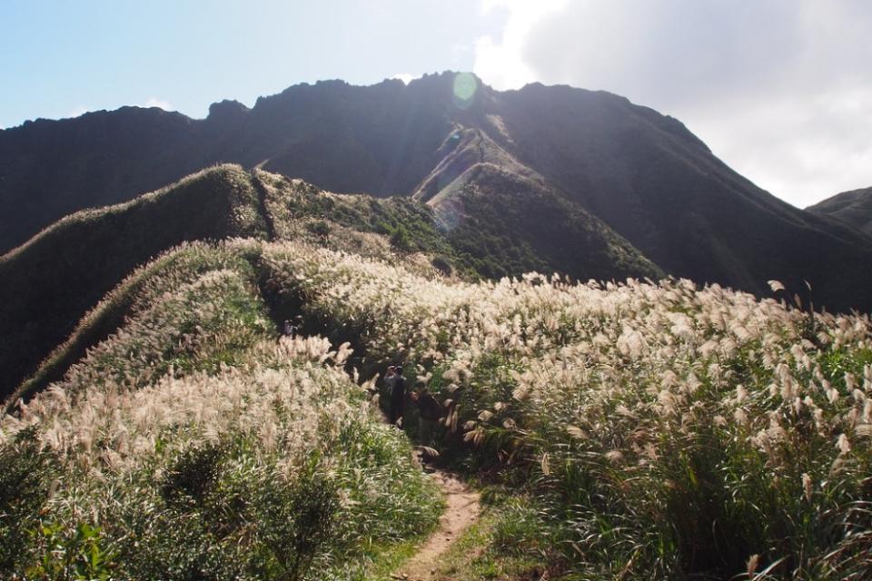 無耳茶壺山步道好爬，還能眺望金瓜石特色風景。