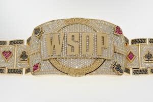 The 2022 World Series of Poker Main Event Championship Bracelet, by Jostens.