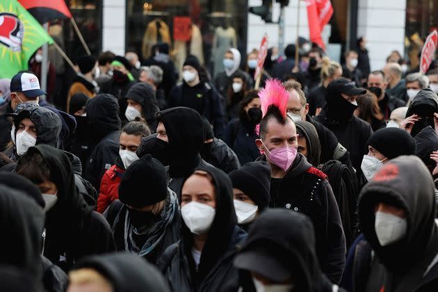 2021 05 01T172906Z 723683297 RC257N94L96Q RTRMADP 3 MAY DAY GERMANY PROTESTS