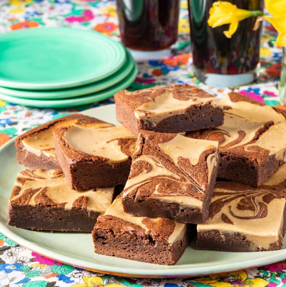 guiness brownies on plate with beer in back