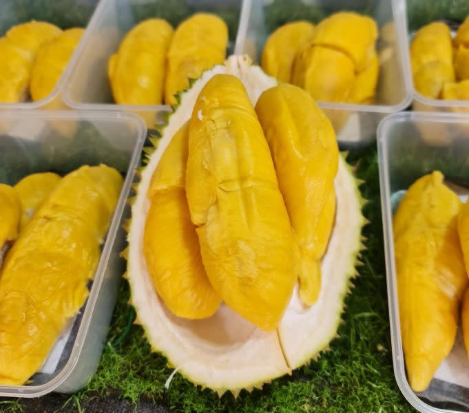 durian stalls - durian kaki