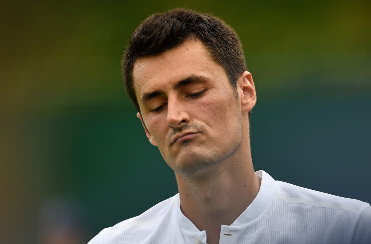 La petite balle jaune… très peu pour Tomic. (Photo AFP)