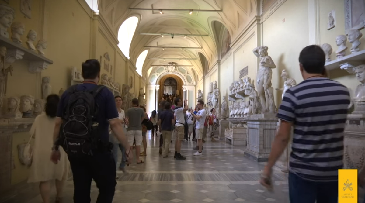 Two busts were smashed by a disgruntled American tourist at the Vatican’s Chiaramonti Museum on Wednesday 5 October 2022 (YouTube/Musei Vaticani)