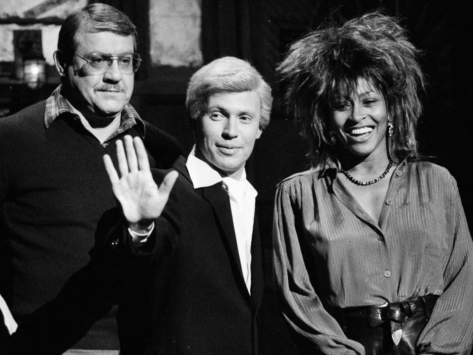 Alex Karras, Billy Crystal, and Tina Turner at a rehearsal for "Saturday Night Live" in January 1985.