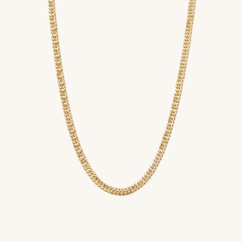 16) Double Curb Chain Necklace