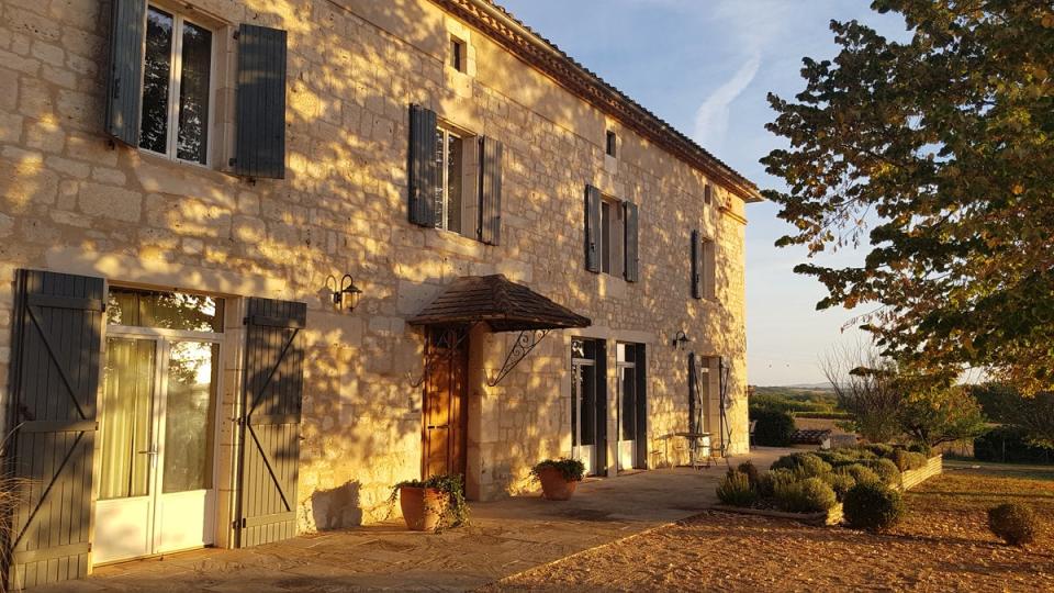 Learn new skills and meet diverse people at a multi-night retreat in a French manoir (Manoir Mouret)