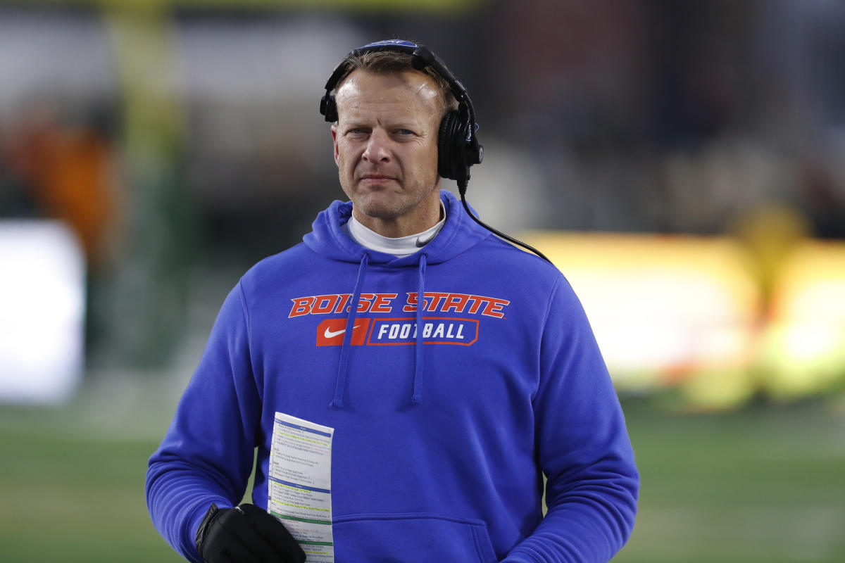 Auburn hires Boise State's Harsin to lead football program