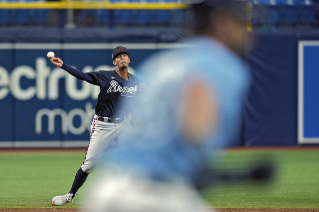 What happened to Orlando Arcia? Braves shortstop exits game after