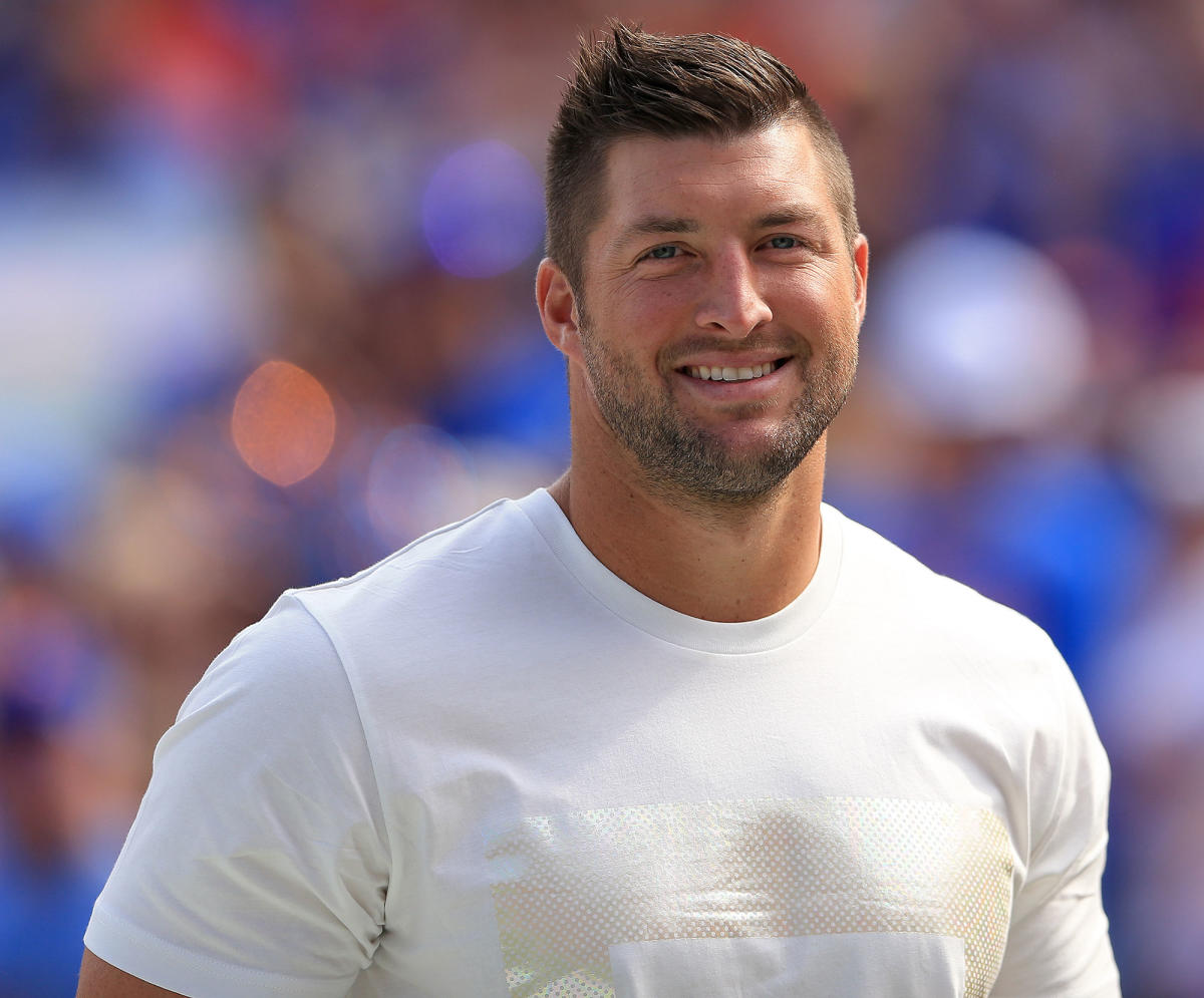 Tim Tebow blasts homer in first day with St. Lucie Mets