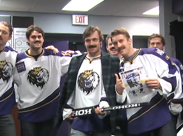 Movember hockey: Phantoms, Wranglers wear hairy sweaters; Monarchs