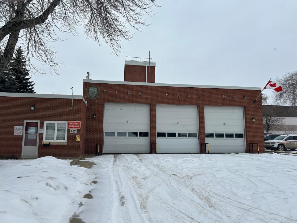 The proposed shelter in Saskatoon's Sutherland neighborhood was chosen to offer 30 beds for people with complex needs. Two neighborhood information sessions on the proposed shelter planned for this week had already been postponed twice. 