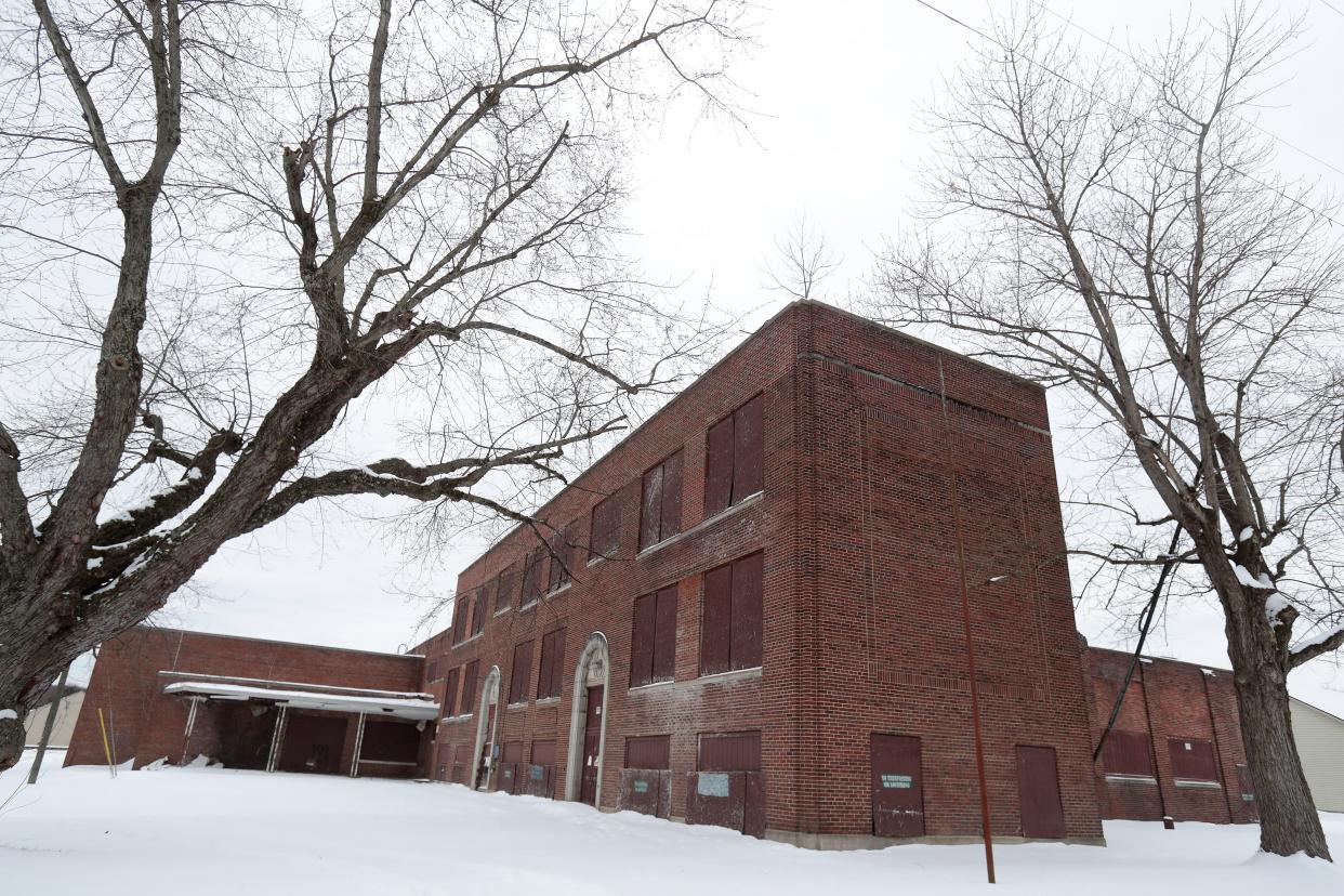 Canton Township trustees recently met with an attorney on the Stark County Prosecutor's Office staff to review options over what to do about the former North Industry Elementary School in the 4800 block of Wiseland Avenue SE.