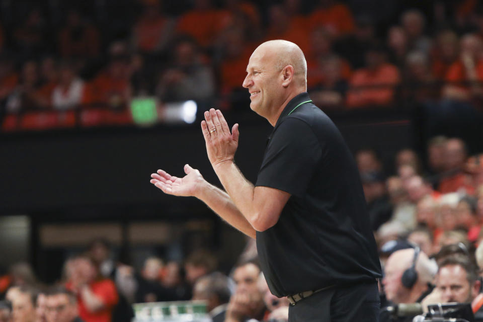 Oregon's head coach Kelly Graves reacts to a call during the second half of an NCAA college basketball game against Oregon State in Corvallis, Ore., Sunday, Jan. 26, 2020. (AP Photo/Amanda Loman)