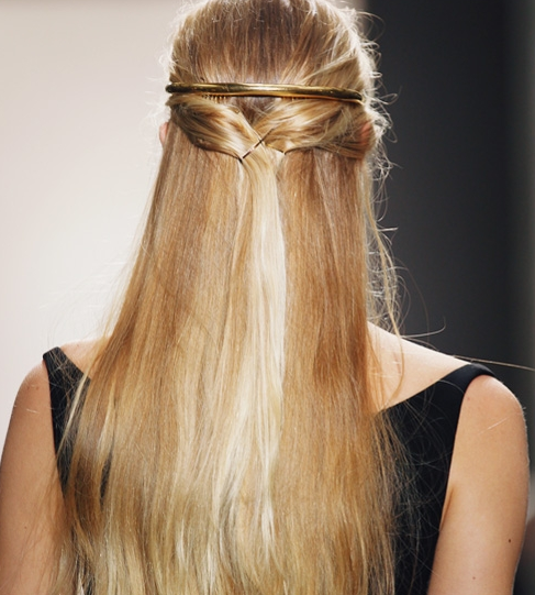 Balenciaga's Half-Up Hairstyle