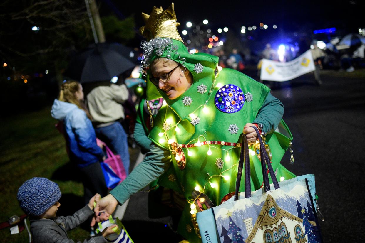 Oak Ridge Christmas Parade Dec. 9