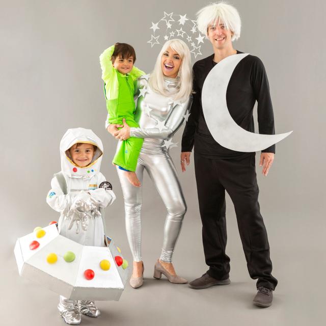 This Space-Inspired Family Halloween Costume Is Out of This World