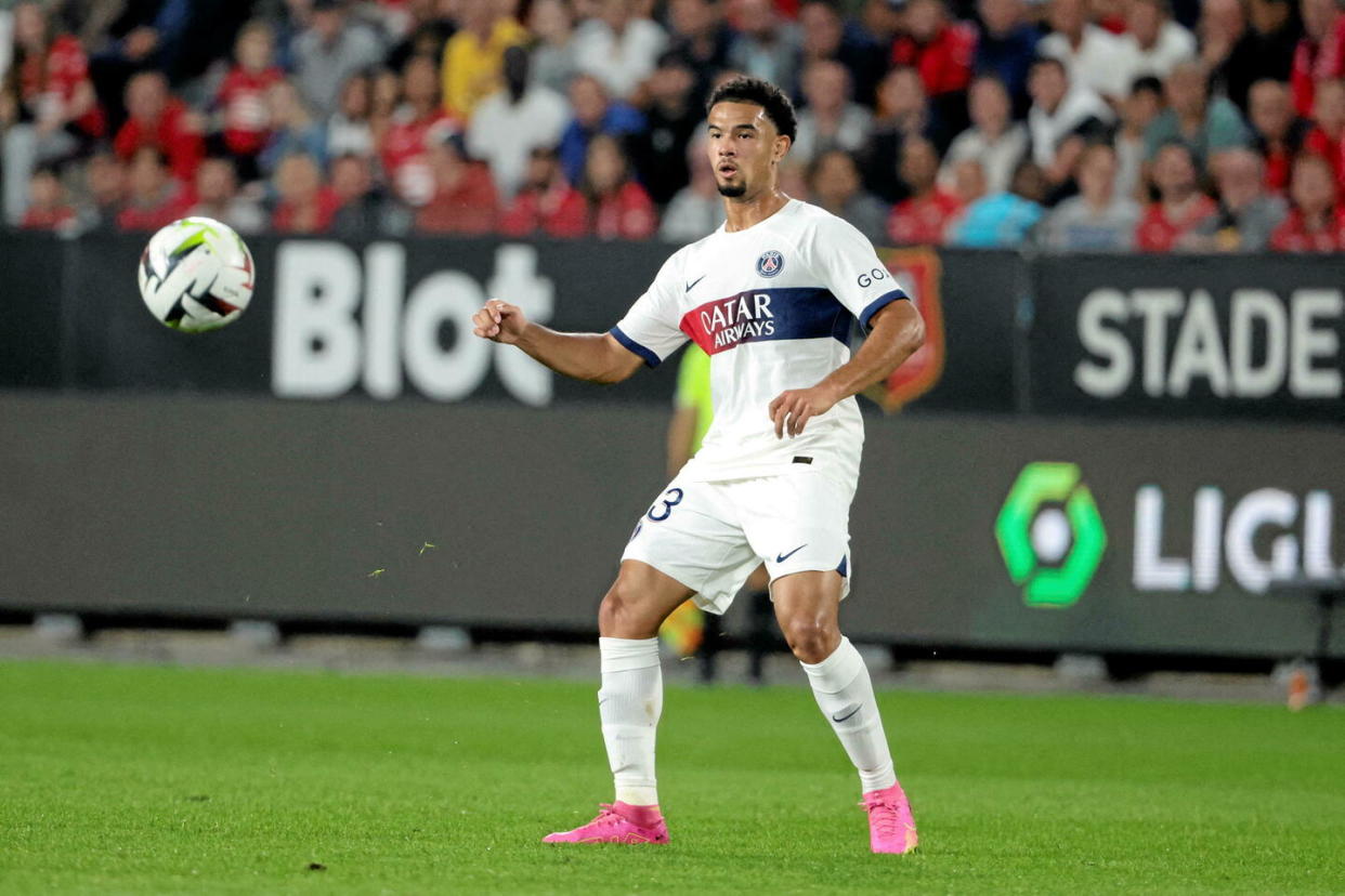 À 17 ans, Warren Zaïre-Emery va vivre sa première sélection avec l'équipe de France sénior.  - Credit:JEAN CATUFFE / Jean Catuffe / DPPI via AFP