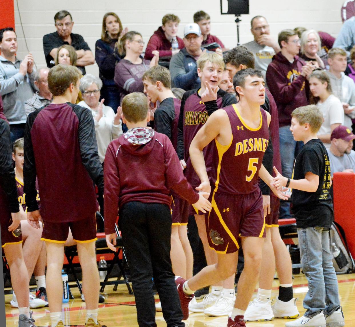 Senior guard Rett Osthus (5) and the 9-1 De Smet Bulldogs continue to hold down the No. 1 ranking in Class B boys in this week's South Dakota Prep Media Basketball Poll. De Smet's girls (10-0) are still rated fifth in their division.