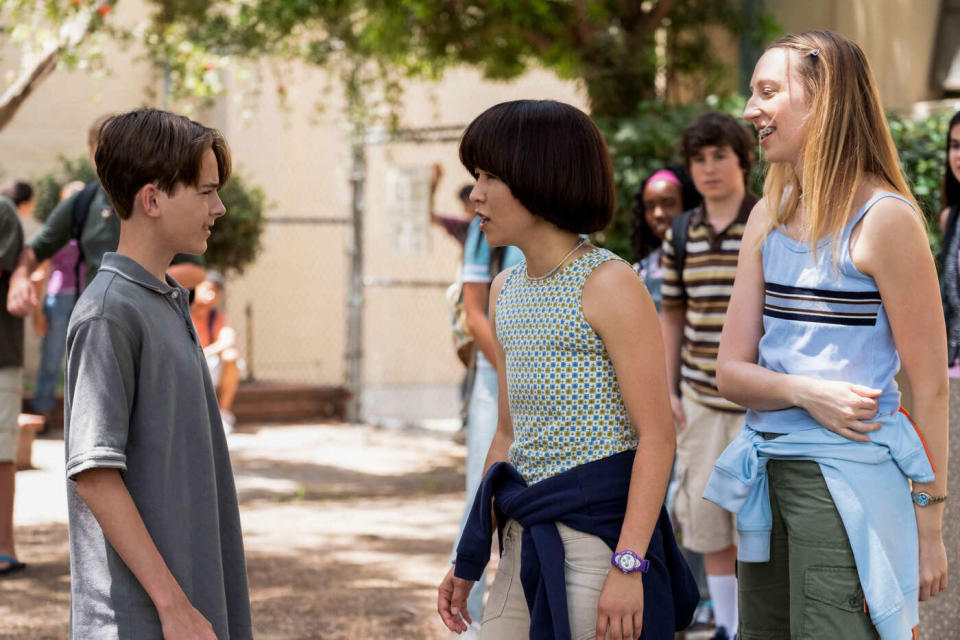 Maya Erskine and Anna Konkle in "PEN15" (Photo: Alex Lombardi/Hulu)