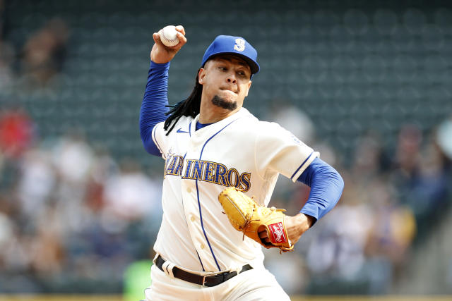 Luis Castillo is staying in Seattle. (Photo by Steph Chambers/Getty Images)
