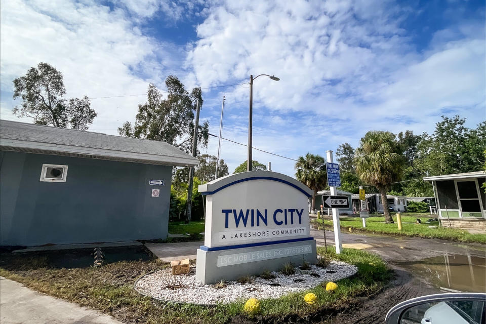 Twin City Mobile Home Park in Saint Petersburg, Fla.,  (Matt Lavietes / NBC News)