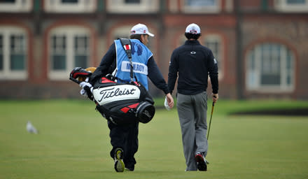 1030_rory_mcilroy_titleist_440.jpg