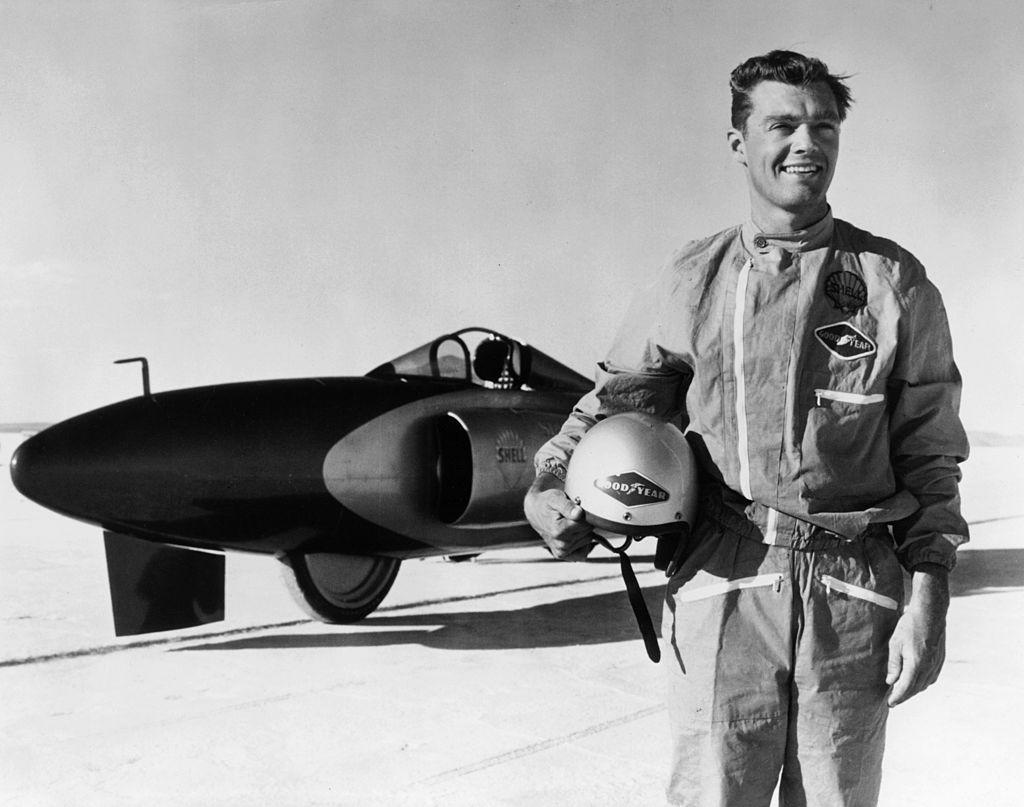 craig breedlove and the spirit of america, 1963 five time world land speed record holder he started out as a technician in structural engineering in 1959 he bought a military surplus j47 jet engine, with an aim to design and create his first three wheel spirit of america land speed record vehicle in july of 1963 at bonneville he set a new, two way official speed record of 407 mph, to become the first ever to average over 400 mph photo by national motor museumheritage imagesgetty images