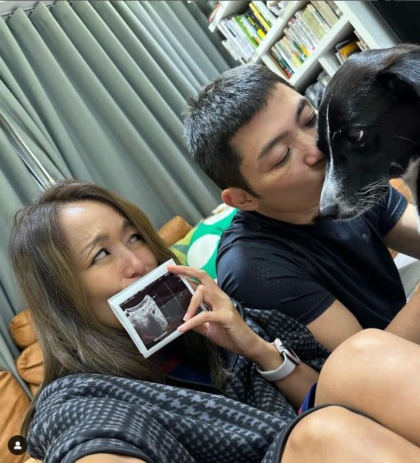 凱莉與神似台北市長蔣萬安的醫師老公感情甜蜜，4日曬出超音波照宣布懷孕。（圖／翻攝自凱莉IG）