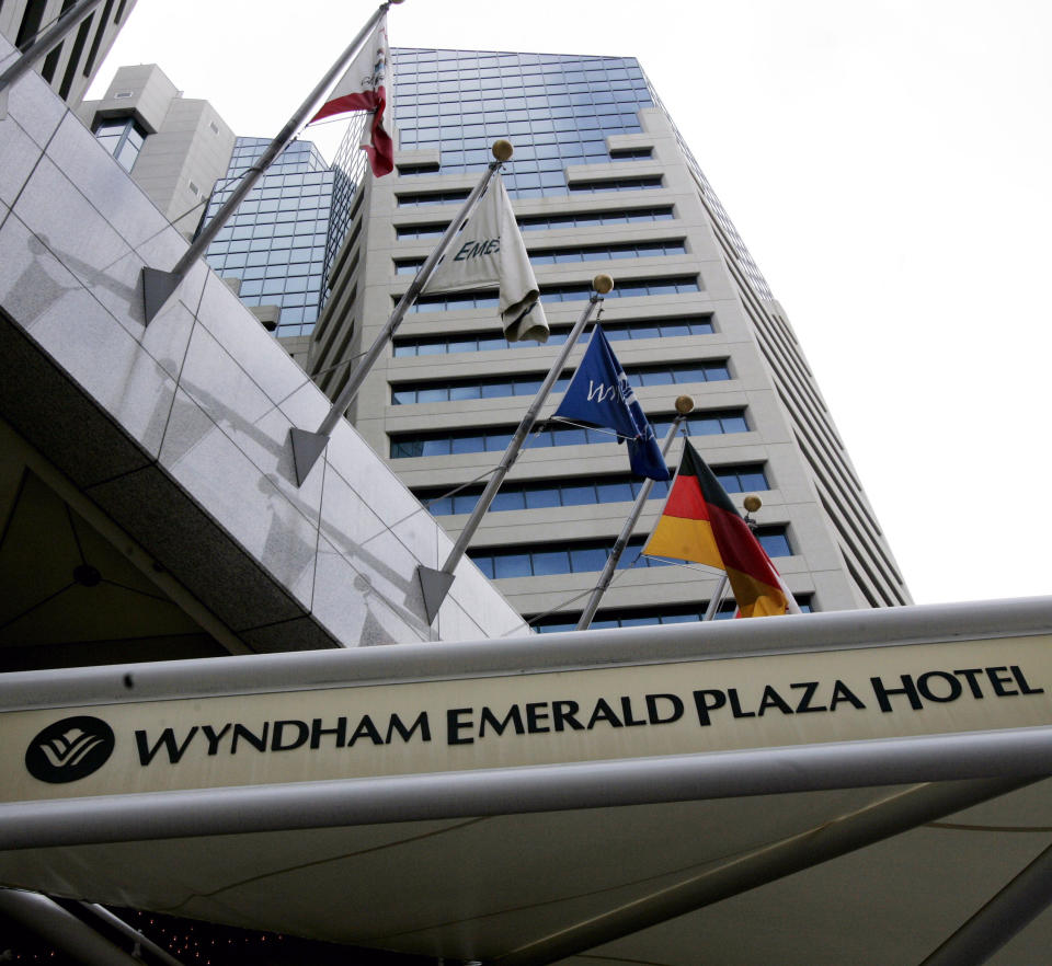 <p>Der Sieger des Rankings der größten Hotelgruppen ist die Wyndham Hotel Group aus den USA, die zum Ende des Jahres 2017 über 8.400 Hotels weltweit betreibt und damit mit großem Abstand der Spitzenreiter ist. </p>