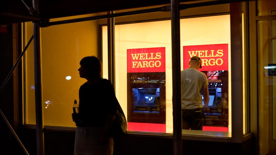 <em>FILE – A customer uses a Wells Fargo bank ATM in New York on Sept. 21, 2016. </em>(AP Photo/Patrick Sison)