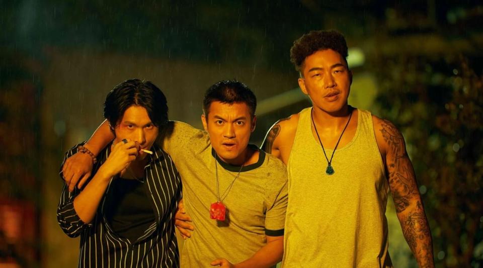 姚淳耀（左起）、范逸臣、郭泓志共同主演的《我最愛的笨男人》。（CATCHPLAY電影台提供）
