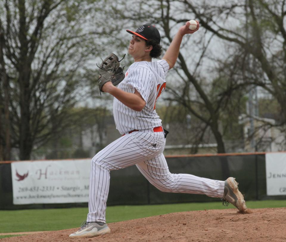 Camden Duffy allowed just one earned run on Friday, but Sturgis fell to Niles.