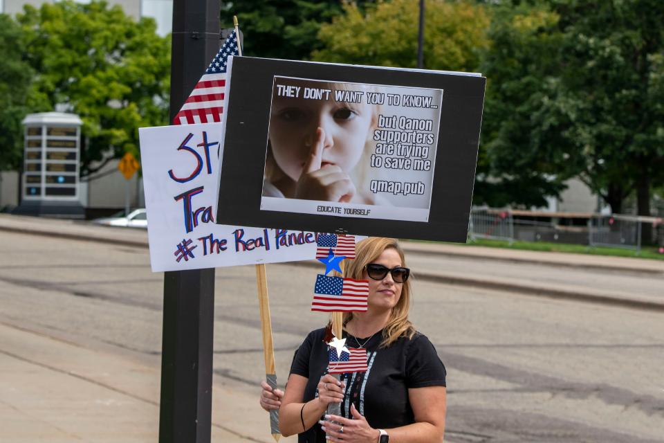 St. Paul, Minnesota, Save our children protest, Protesters holding signs. (Photo by: Michael Siluk/Education Images/Universal Images Group via Getty Images)