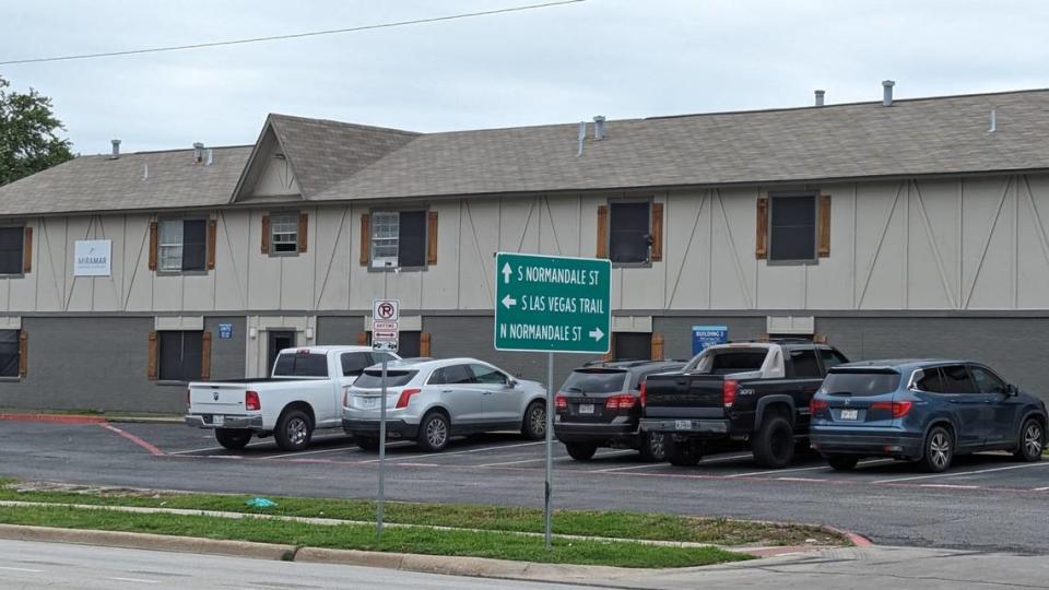 The outside of the Miramar Apartment Complex on Las Vegas Trail, where six young people ages 3 to 19 were shot Wednesday night. Doctors had to remove a kidney from the youngest victim, a 3-year-old girl, due to injuries she received in the shooting, family members say. Harrison Mantas/hmantas@star-telegram.com