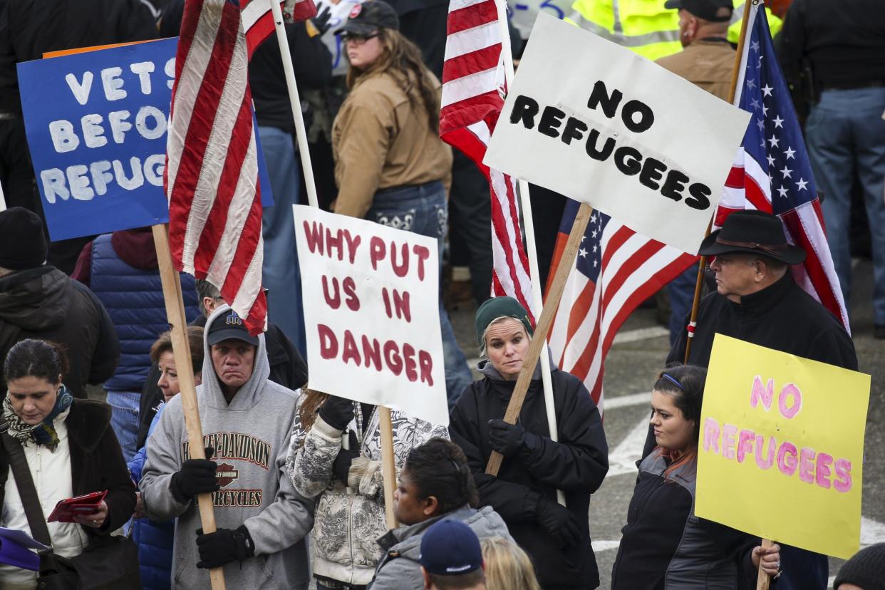 syrian refugee protest