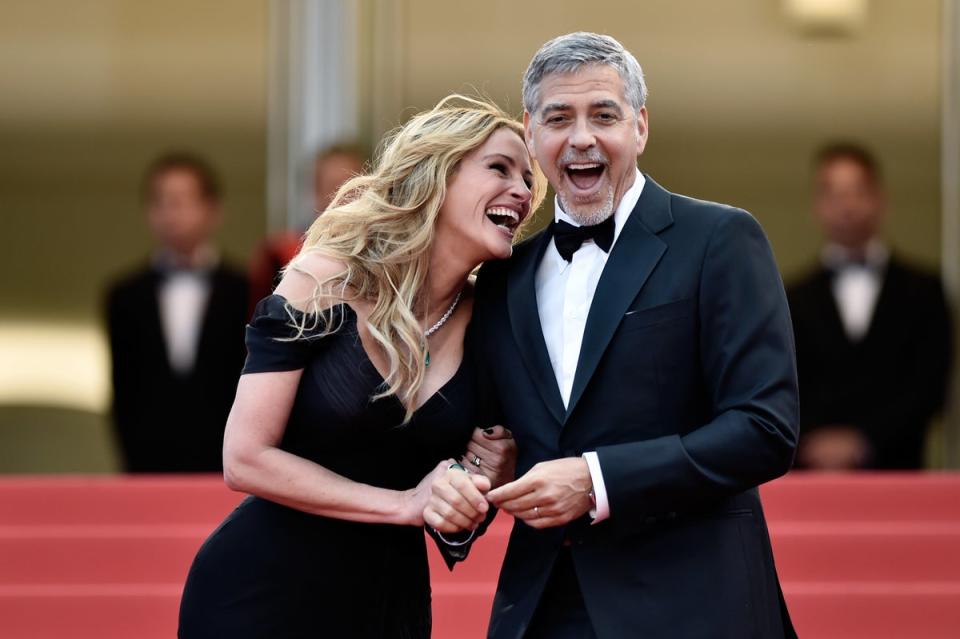 Julia Roberts and George Clooney in 2016 (Getty Images)