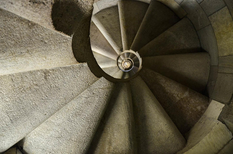 通往尖塔的螺旋階梯（Image Source : Getty Creative/iStockphoto）