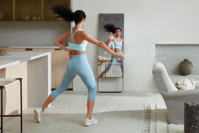 Is This $1,895 Home Workout Device Worth It? I Tried The Mirror - Chatelaine