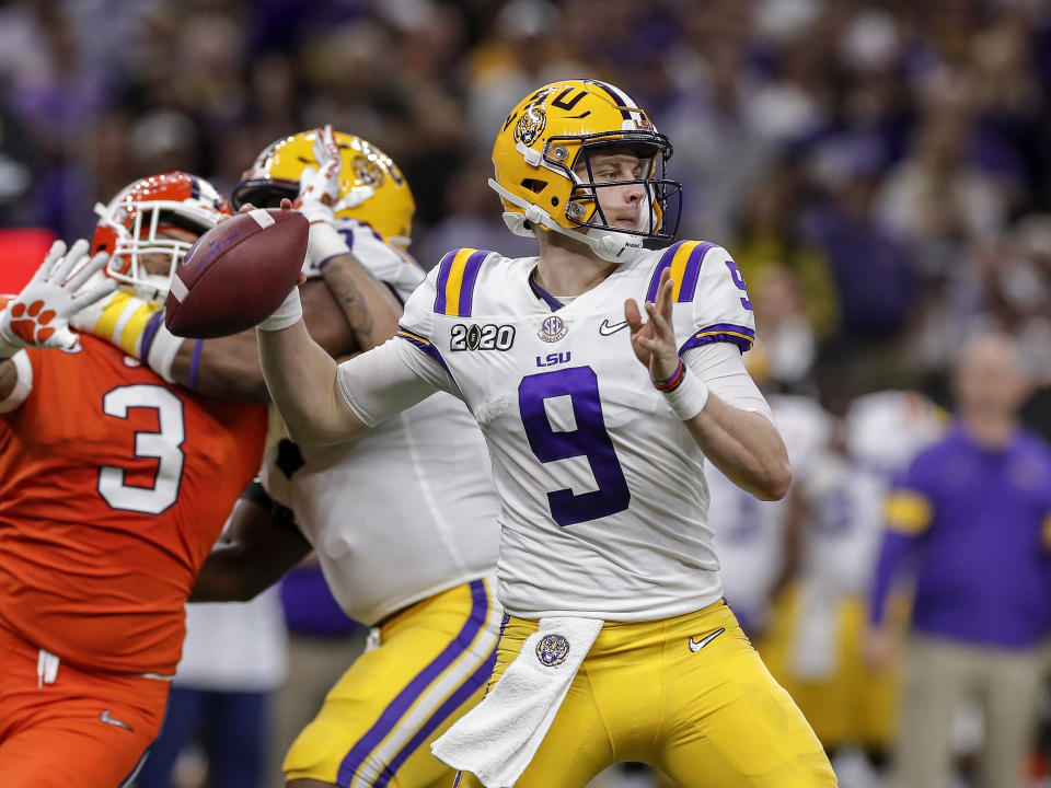 Quarterback Joe Burrow #9 of the LSU Tigers 