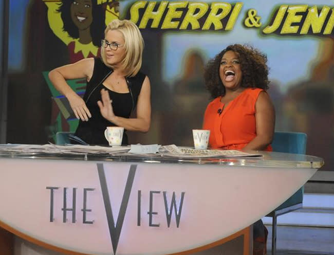 JENNY MCCARTHY, SHERRI SHEPHERD